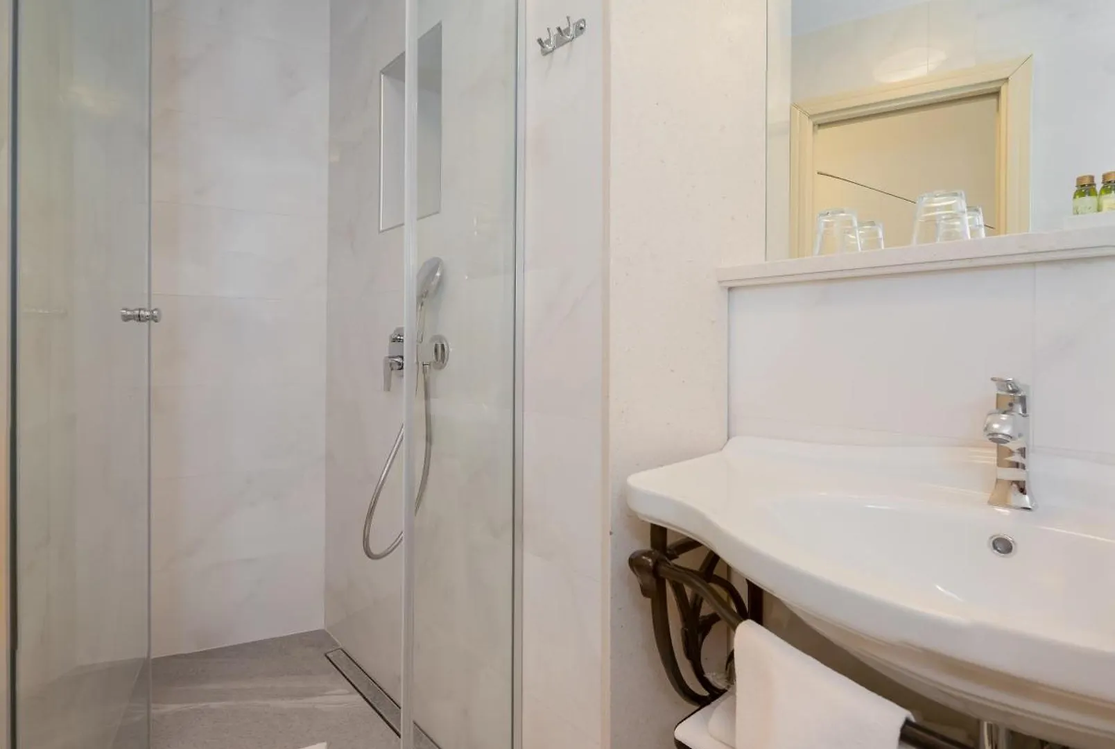 Opera Heritage Rooms 스플리트 B&B