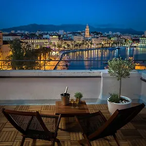 Bed & Breakfast Belvedere Luxury - Breathtaking View, Split