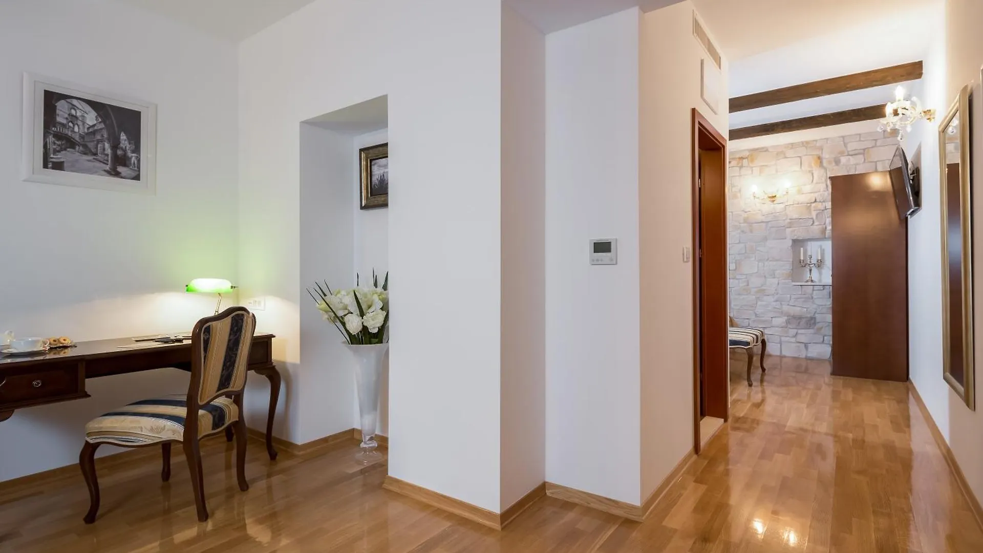 Bed & Breakfast Opera Heritage Rooms Split