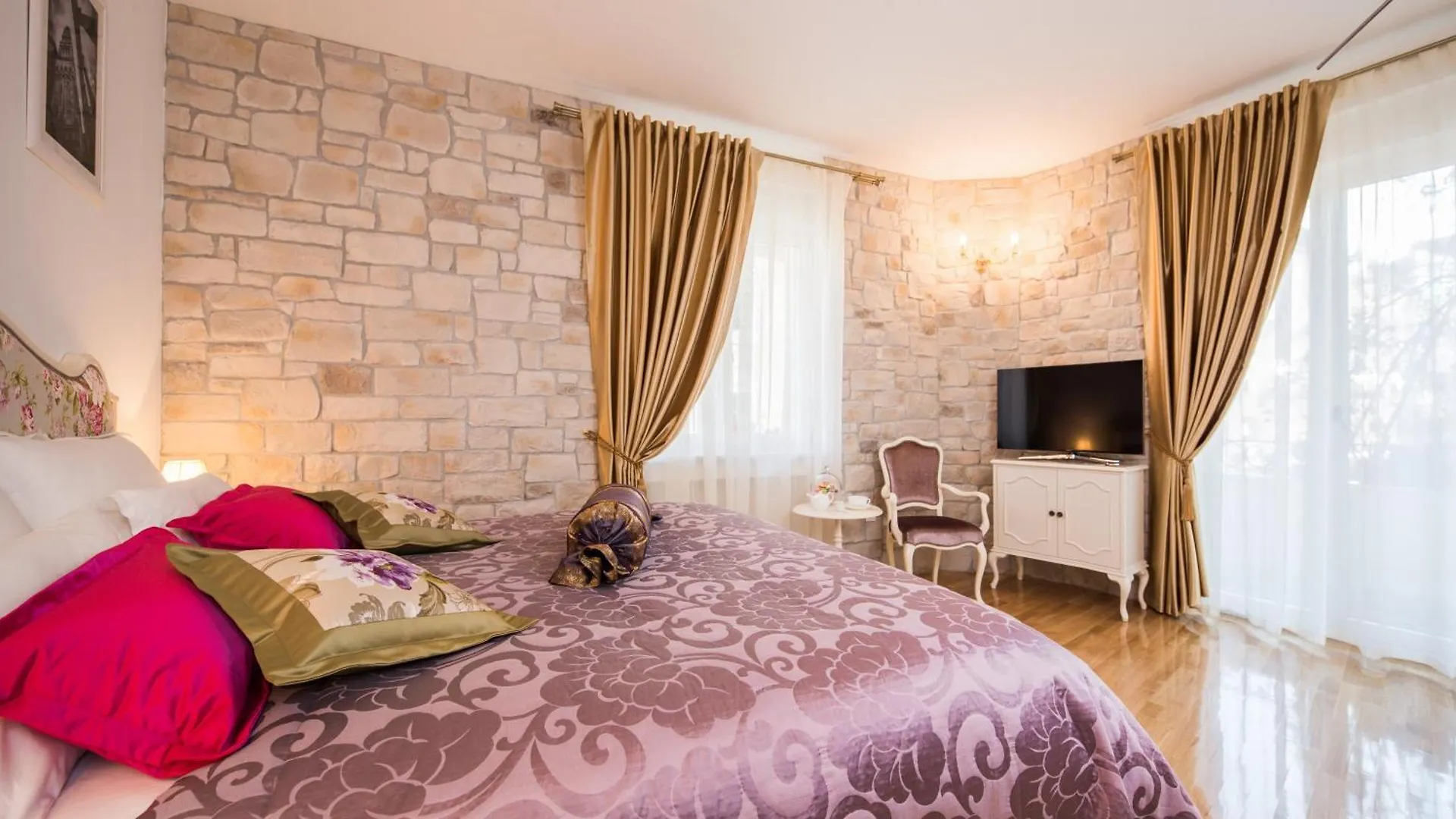 Bed & Breakfast Opera Heritage Rooms Split