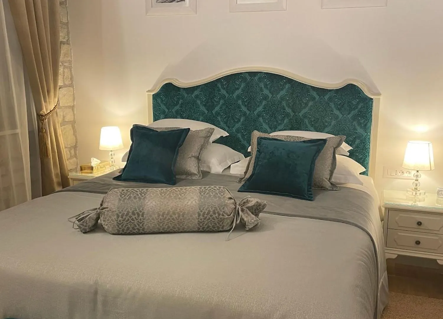 Opera Heritage Rooms Split 4*,