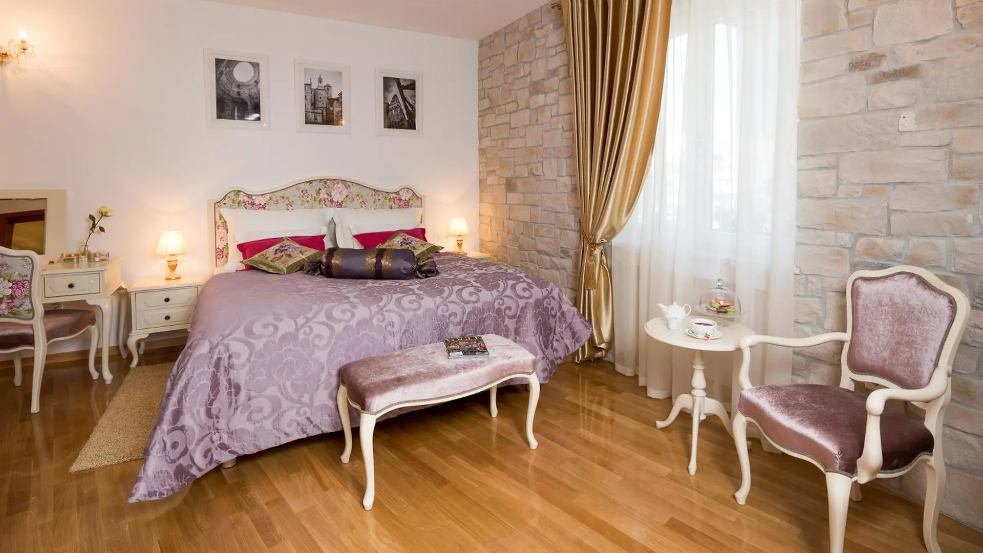 Bed & Breakfast Opera Heritage Rooms Split